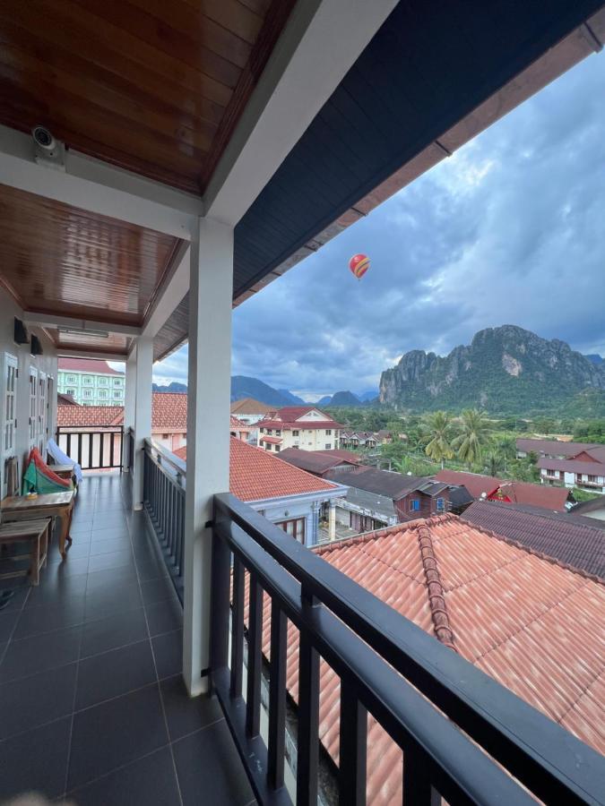 Jasmine Vangvieng Hotel Vang Vieng Buitenkant foto