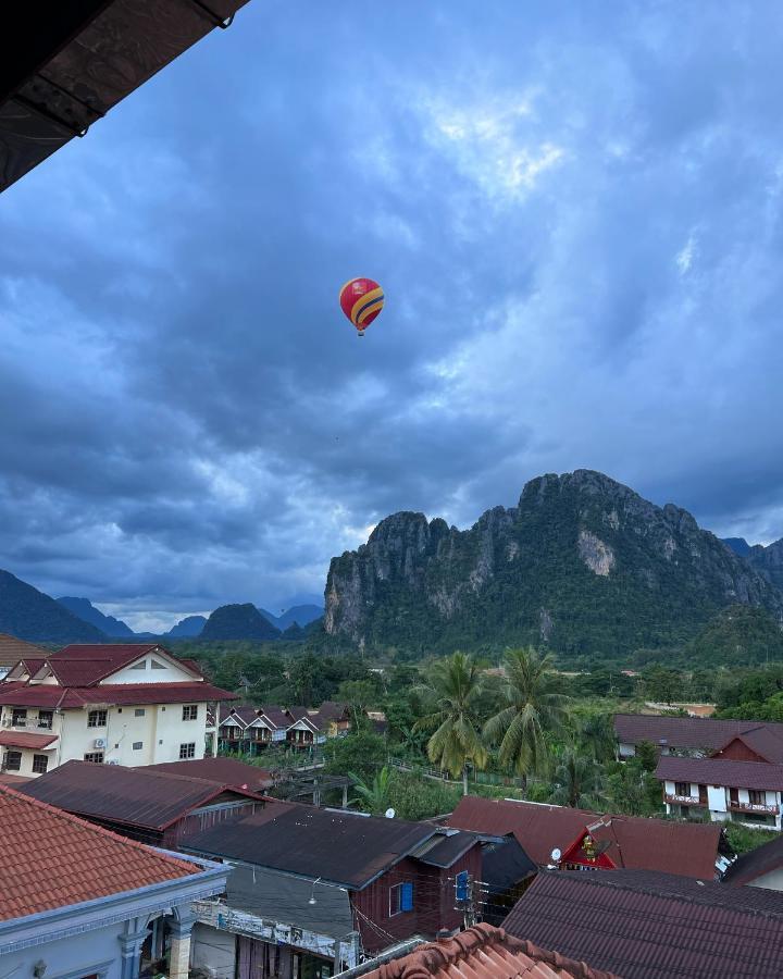Jasmine Vangvieng Hotel Vang Vieng Buitenkant foto
