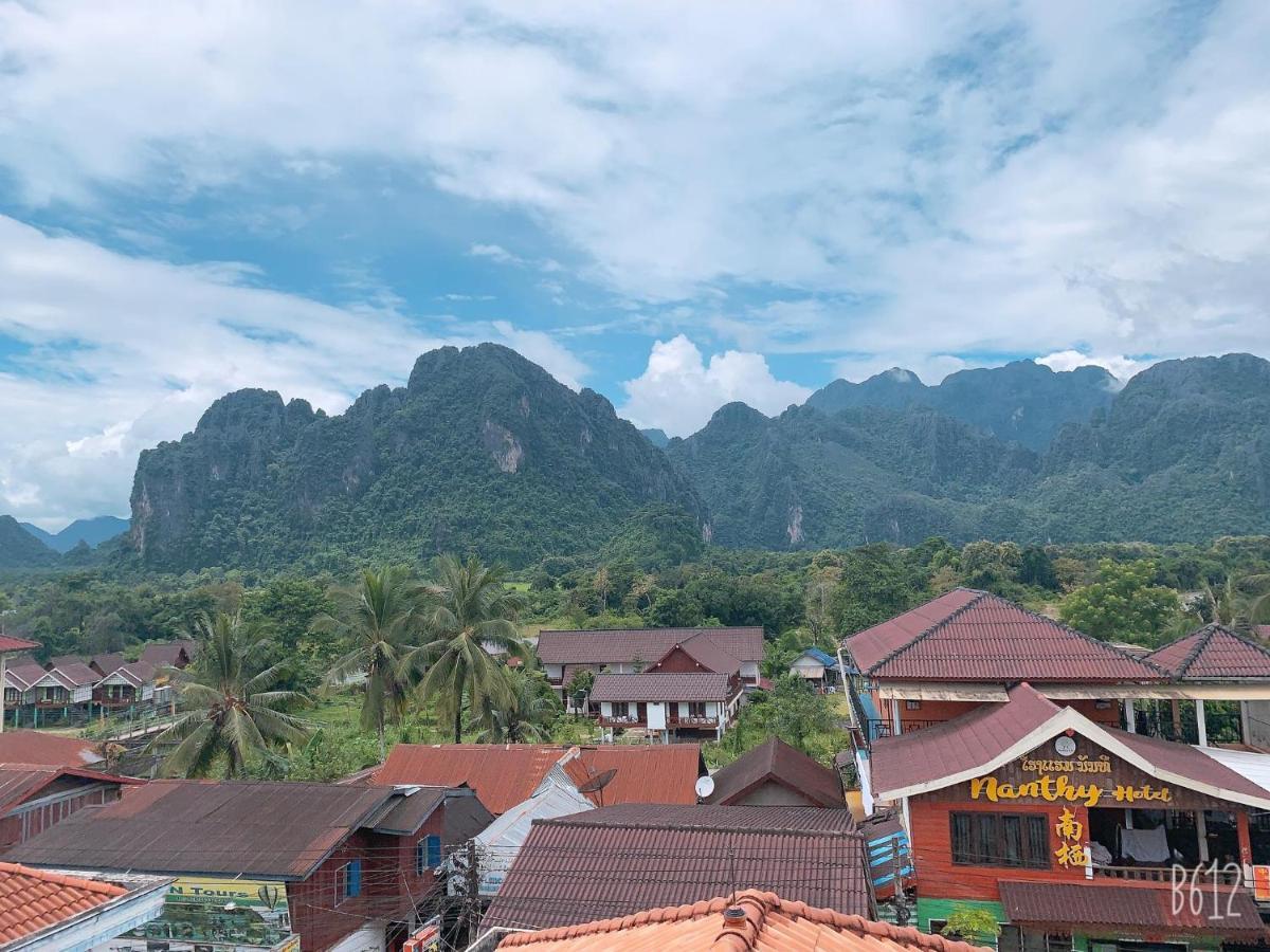 Jasmine Vangvieng Hotel Vang Vieng Buitenkant foto